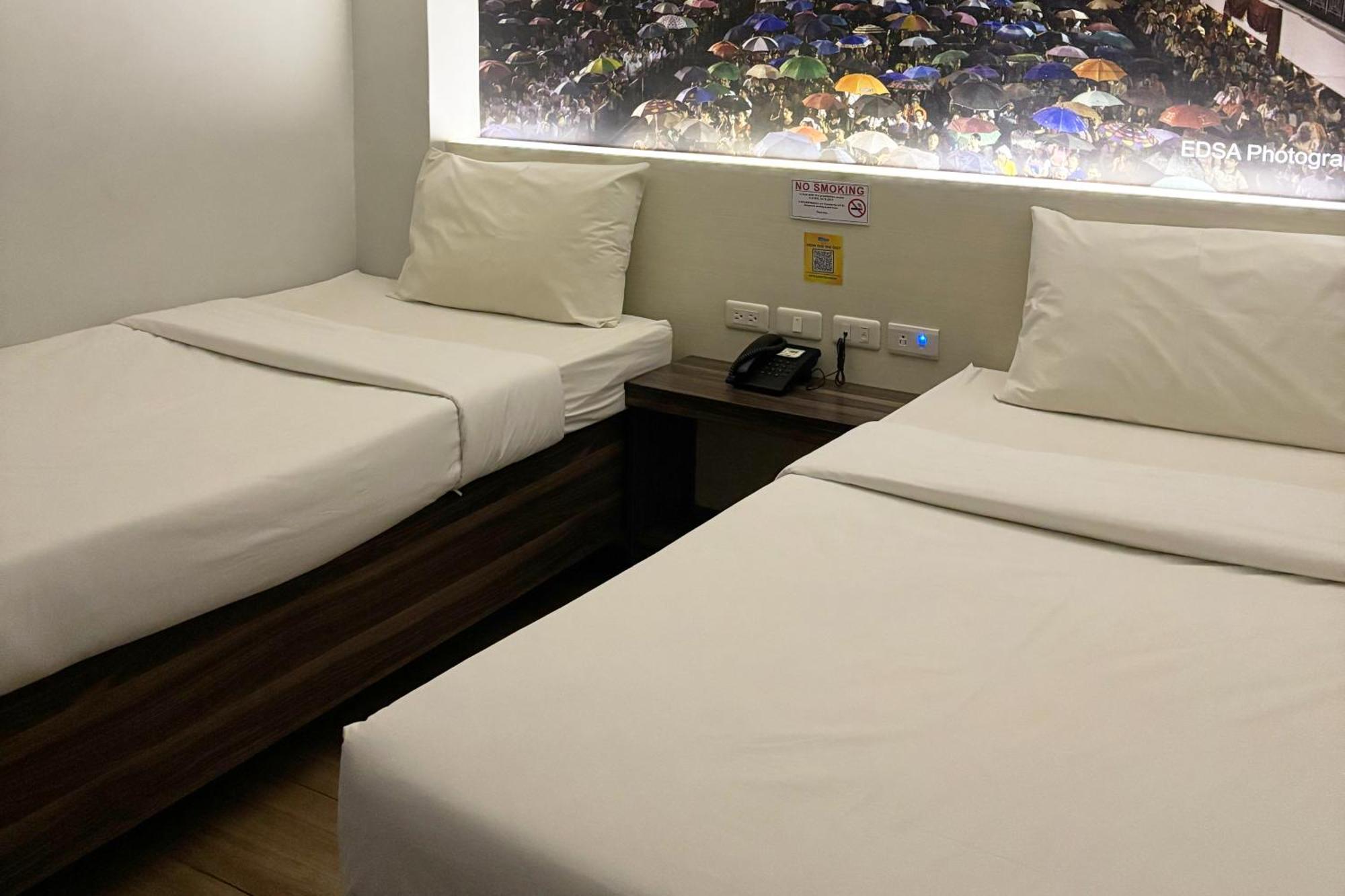 Sugbutel Family Hotel Cebu Powered By Cocotel Exterior foto