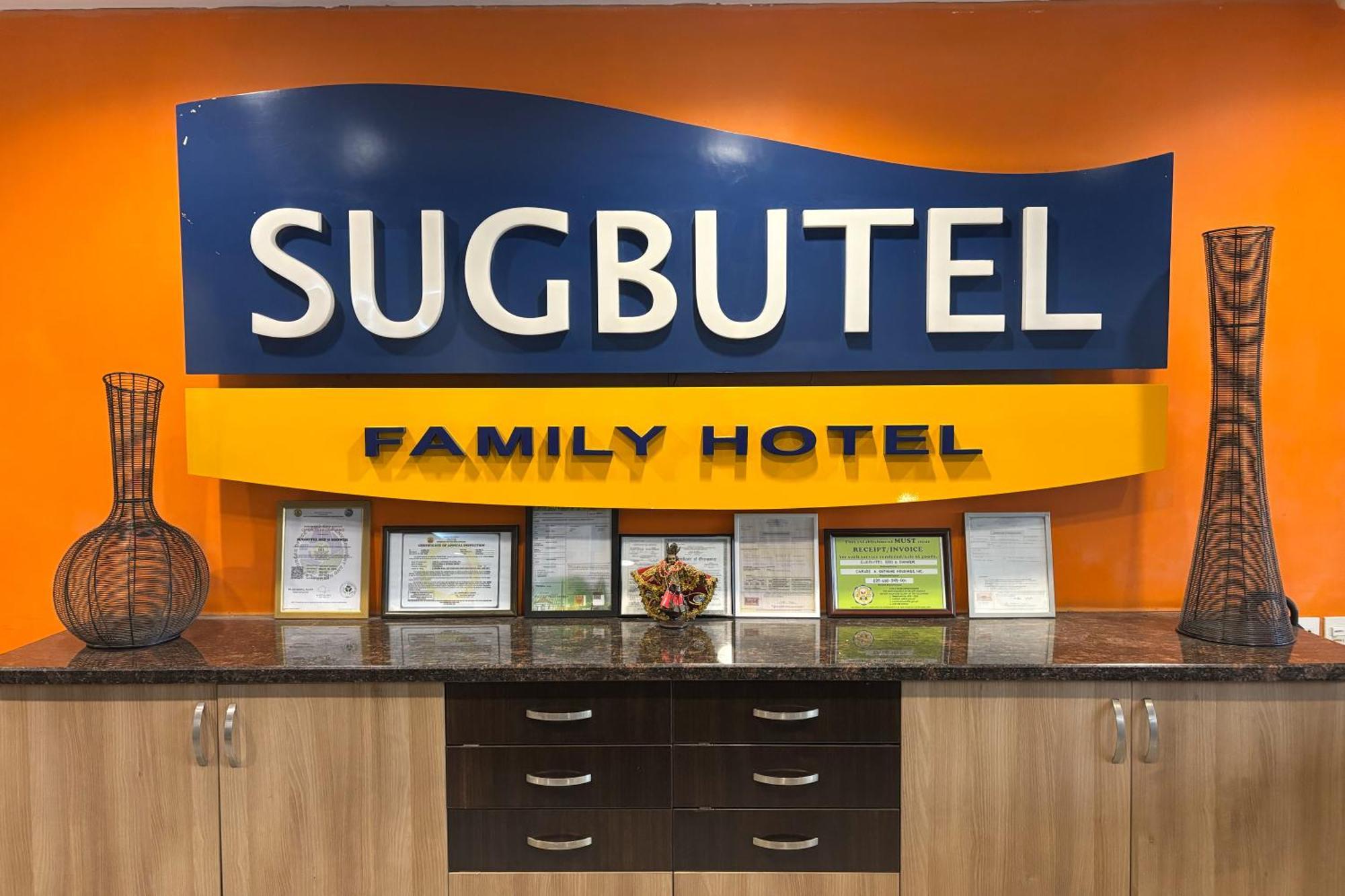 Sugbutel Family Hotel Cebu Powered By Cocotel Exterior foto